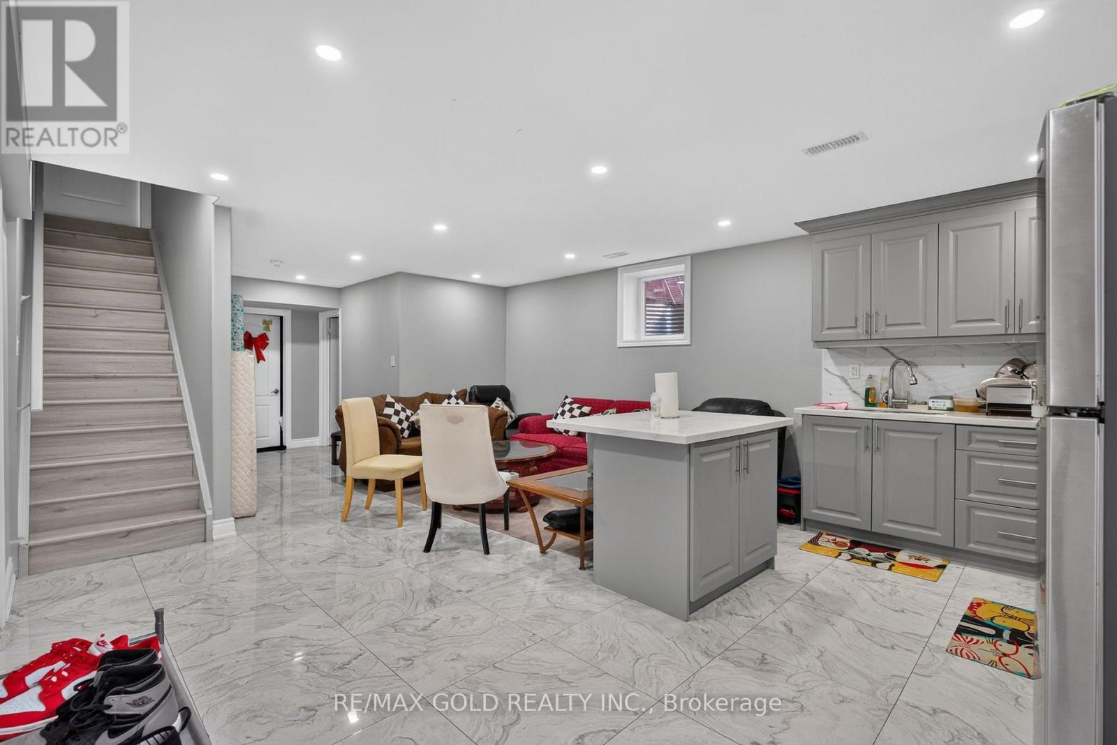 11 JONES STREET - Image 27