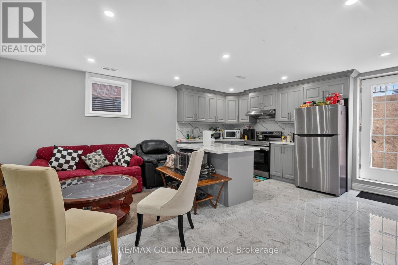 11 JONES STREET - Image 28