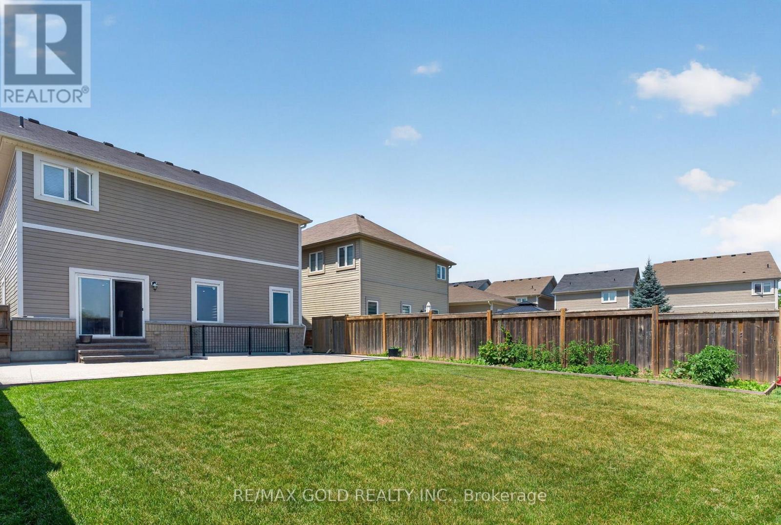 11 JONES STREET - Image 35