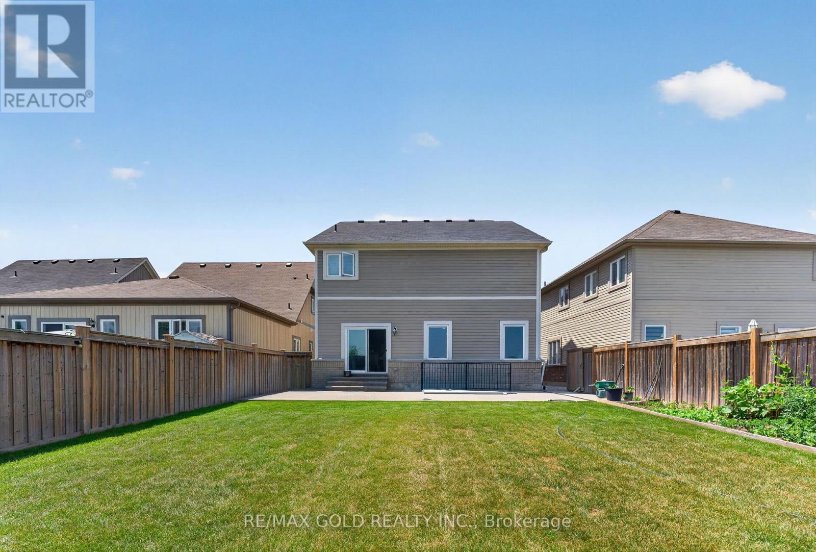 11 JONES STREET - Image 36