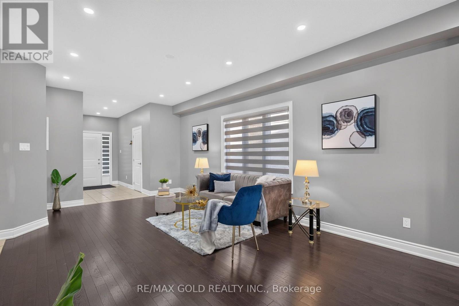 11 JONES STREET - Image 4