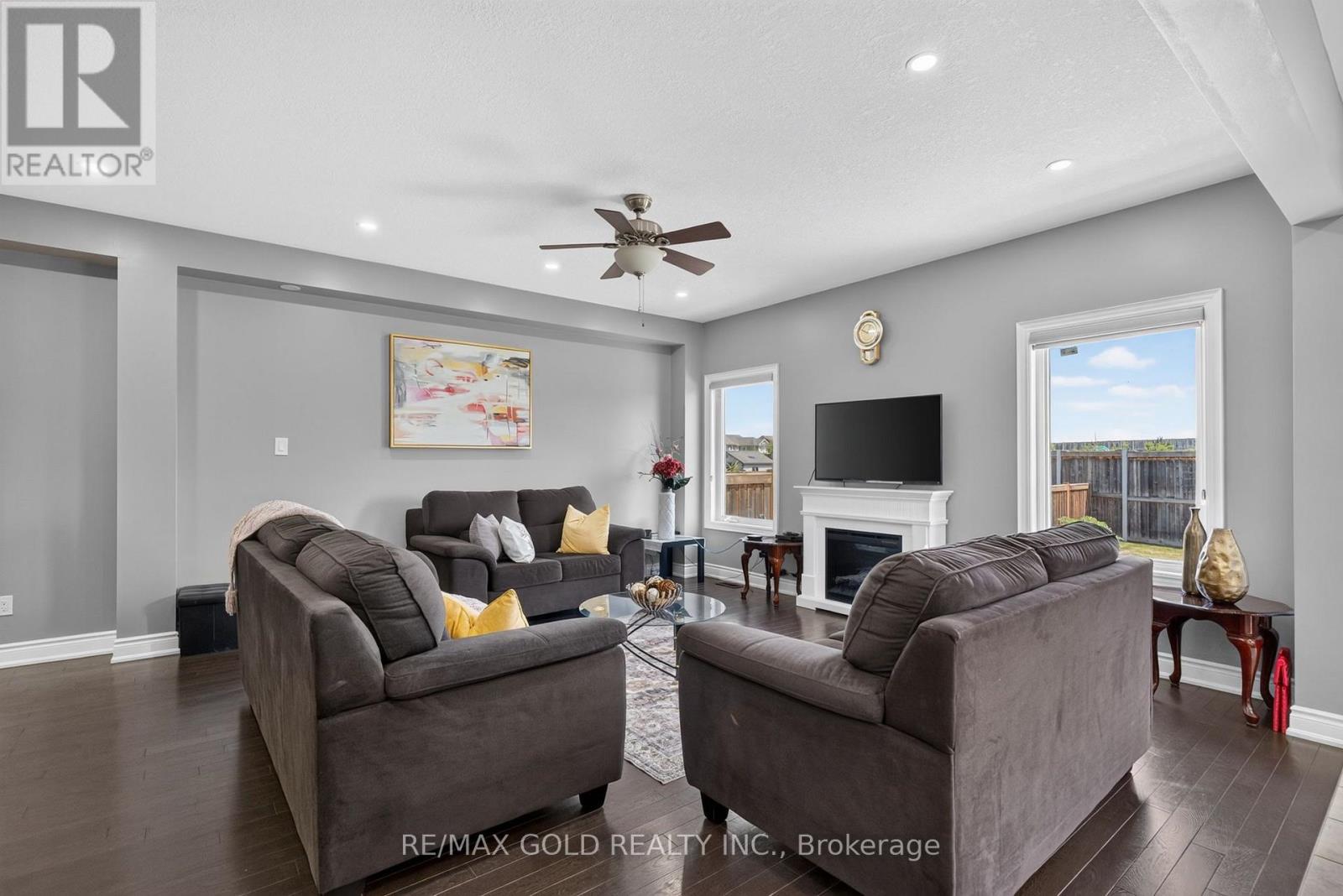 11 JONES STREET - Image 7