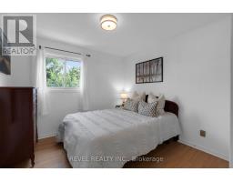 7 Penton Drive, Barrie, ON L4N7A3 Photo 19