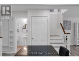 7 Penton Drive, Barrie, ON L4N7A3 Photo 7