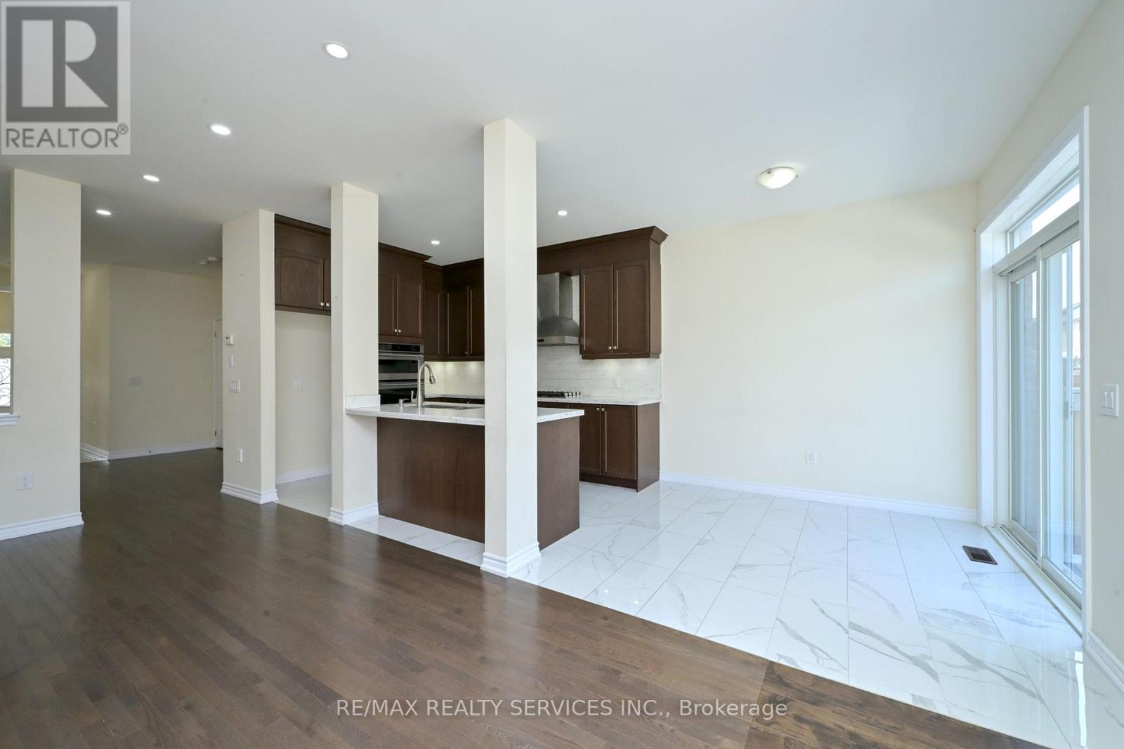64 MAPLE CIDER STREET - Image 13