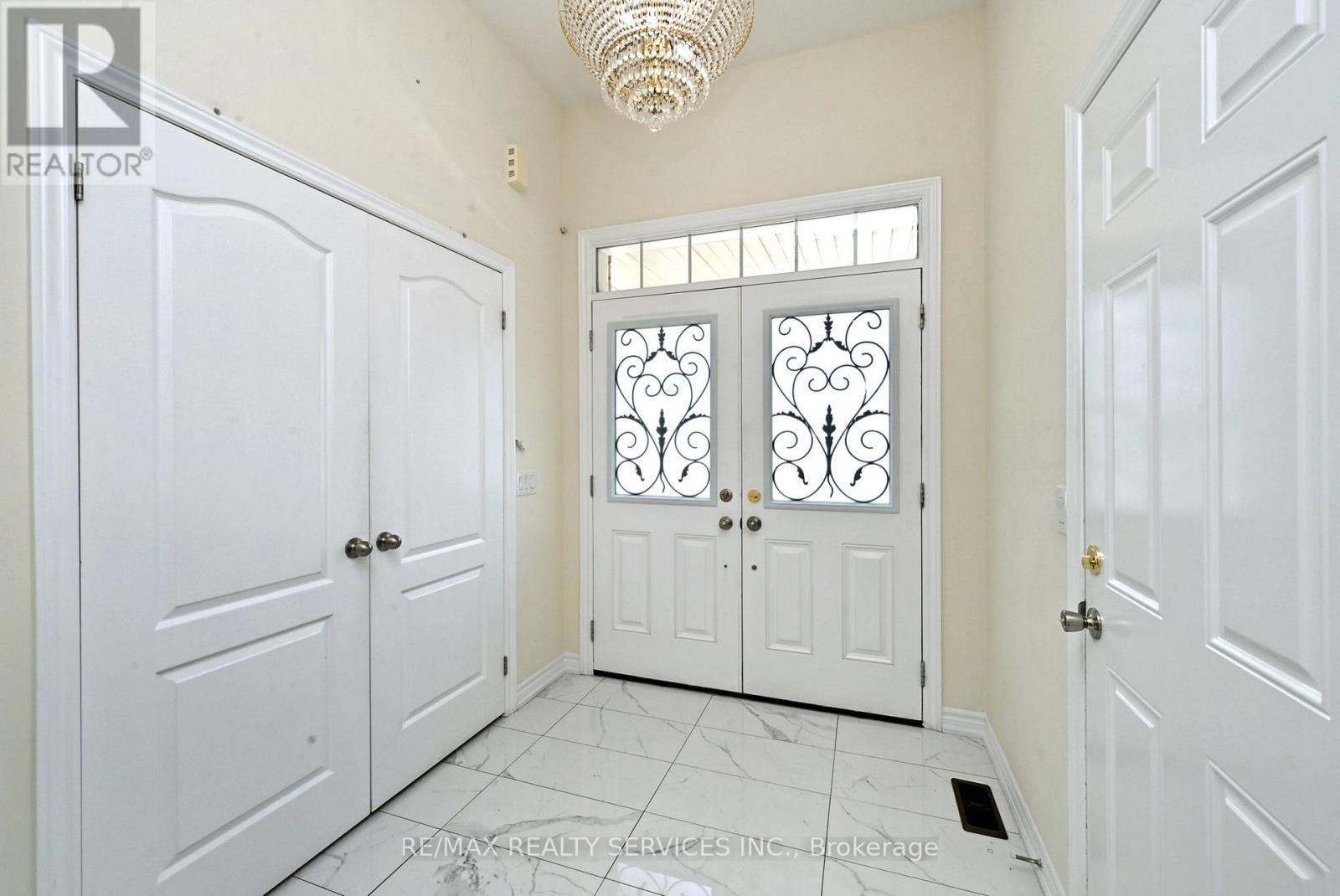 64 MAPLE CIDER STREET - Image 3