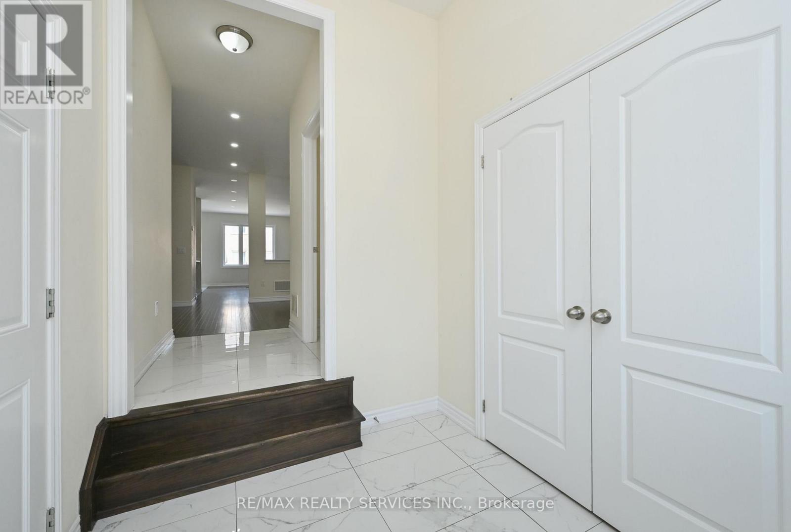 64 MAPLE CIDER STREET - Image 5