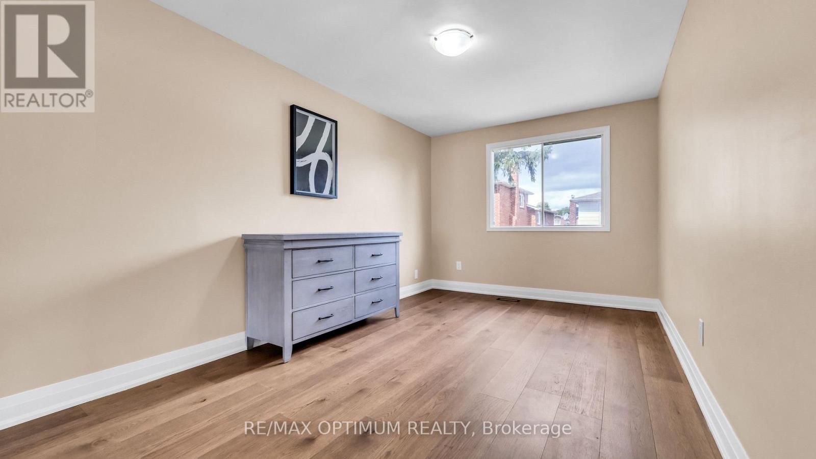 4 LAWNVIEW COURT - Image 23