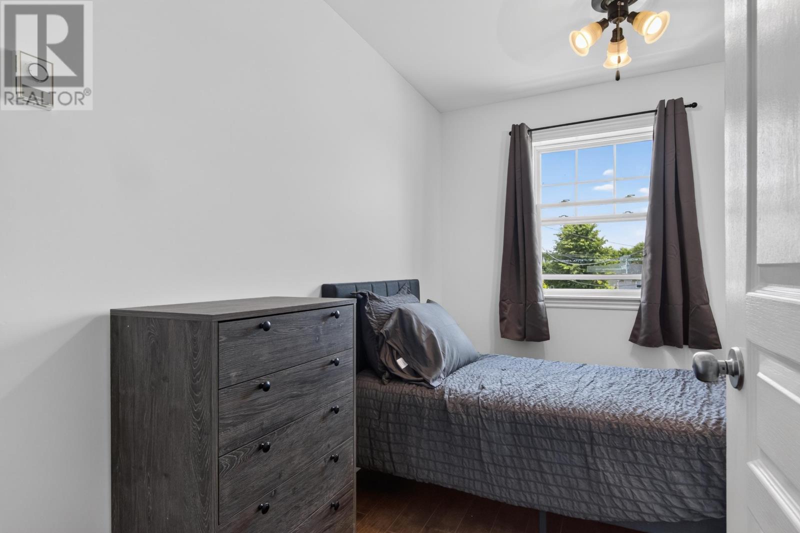 348 Jennifer Street - Image 17