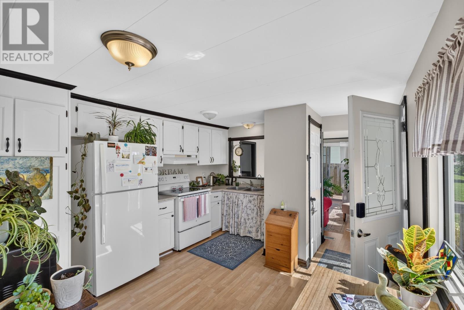 741 Starling Street - 17