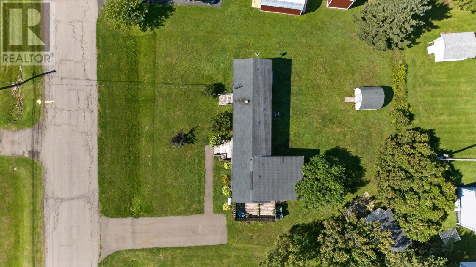 741 Starling Street - Image 40