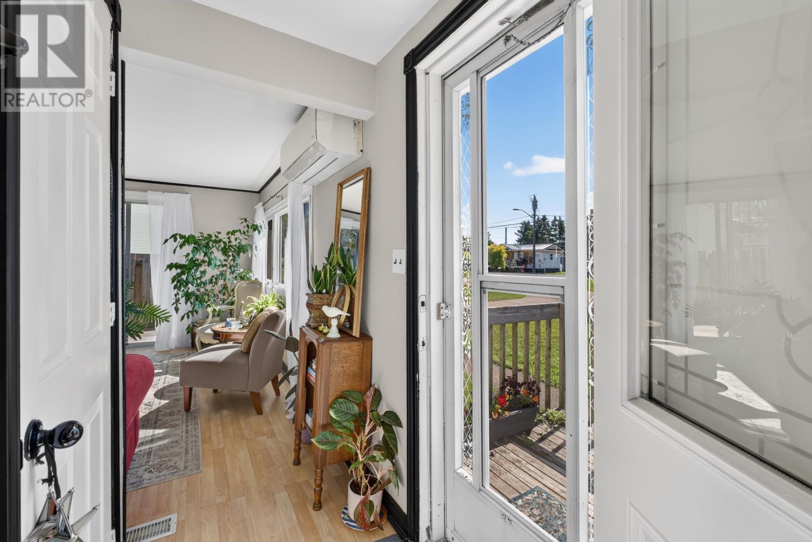 741 Starling Street - Image 8
