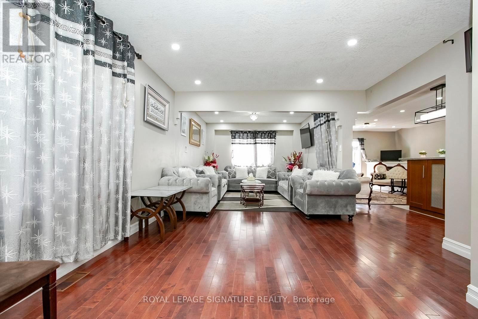 107 GLENCLIFFE COURT — photo 3