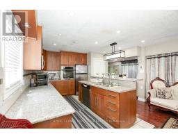 Primary Bedroom - 107 Glencliffe Court, Kitchener, ON N2B3X1 Photo 10