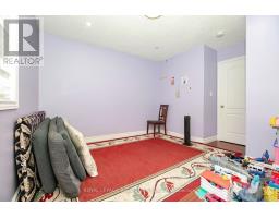 107 Glencliffe Court, Kitchener, ON N2B3X1 Photo 26