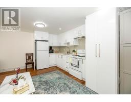 107 Glencliffe Court, Kitchener, ON N2B3X1 Photo 35