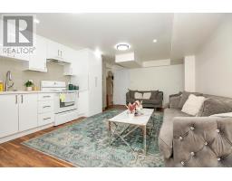 107 Glencliffe Court, Kitchener, ON N2B3X1 Photo 37
