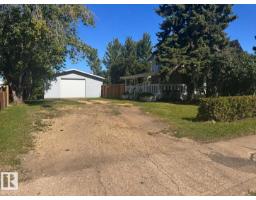 Bedroom 4 - 9828 110 St, Westlock, AB T7P1P6 Photo 8