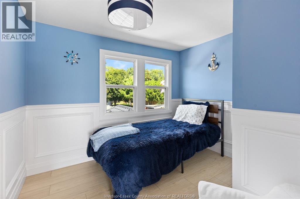 853 LAWRENCE AVENUE - Image 16