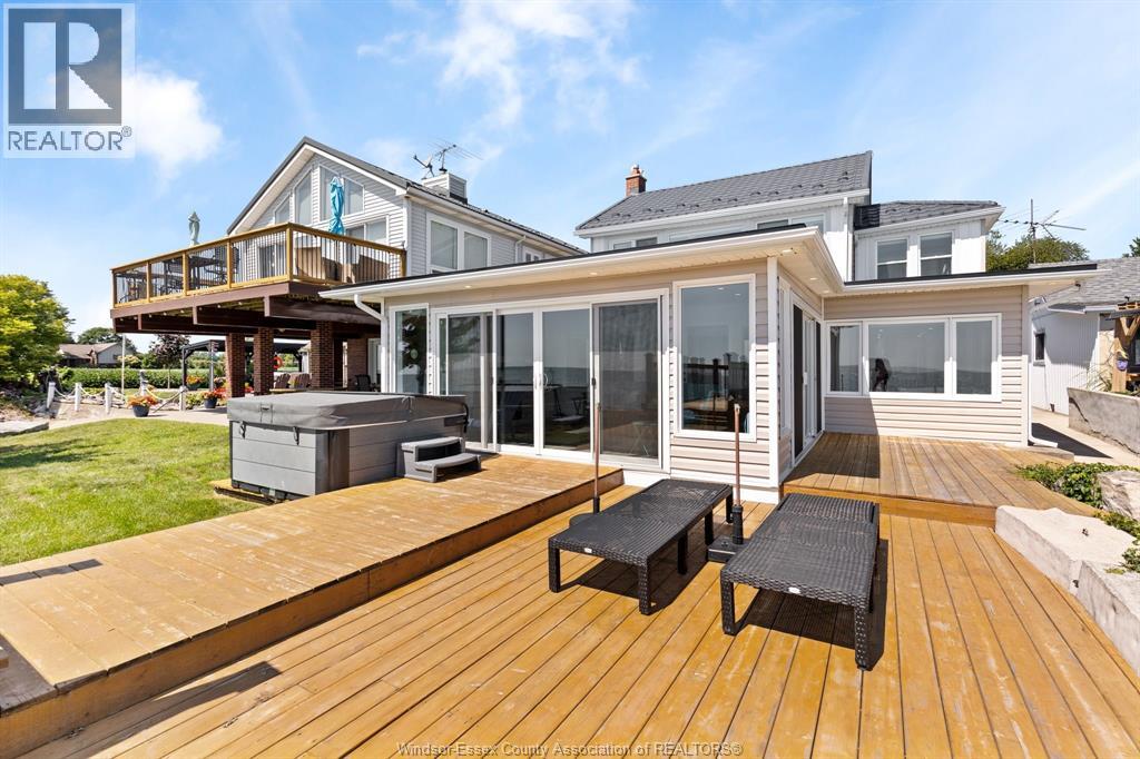 853 LAWRENCE AVENUE - 25
