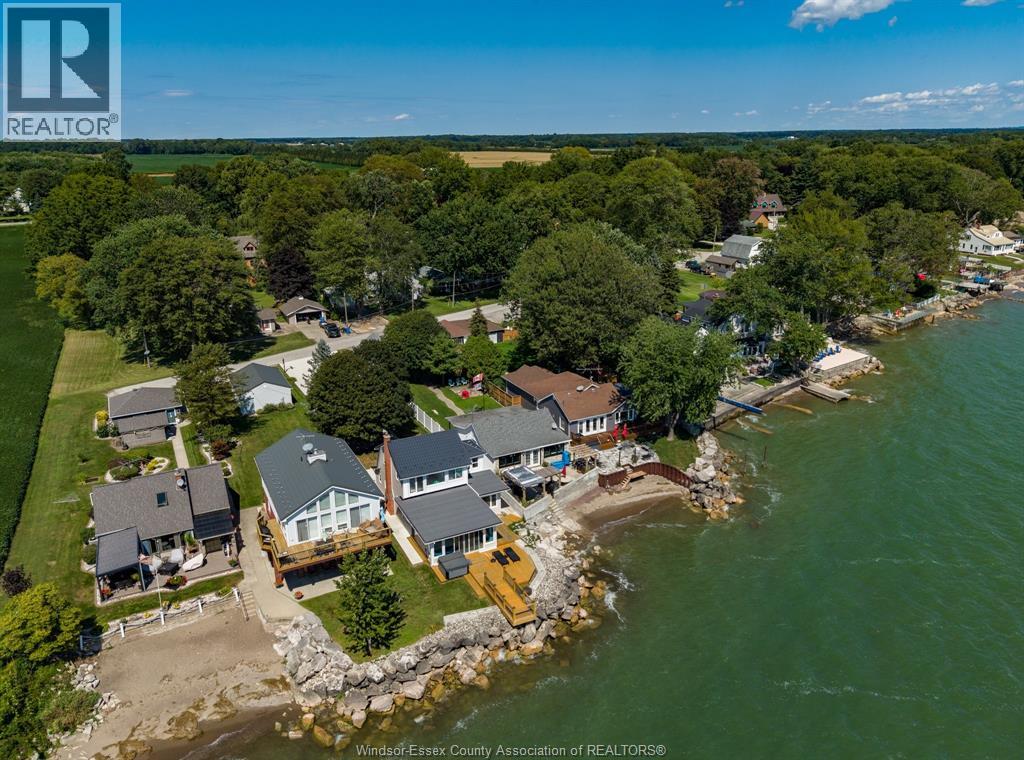 853 LAWRENCE AVENUE - Image 38