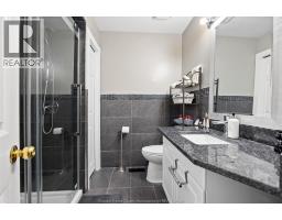 Foyer - 2343 Lamont Street, Windsor, ON N9E3Z2 Photo 13