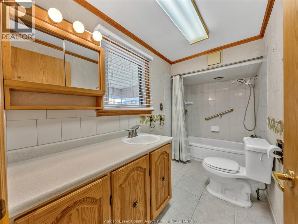 180 ELSWORTH - Image 14