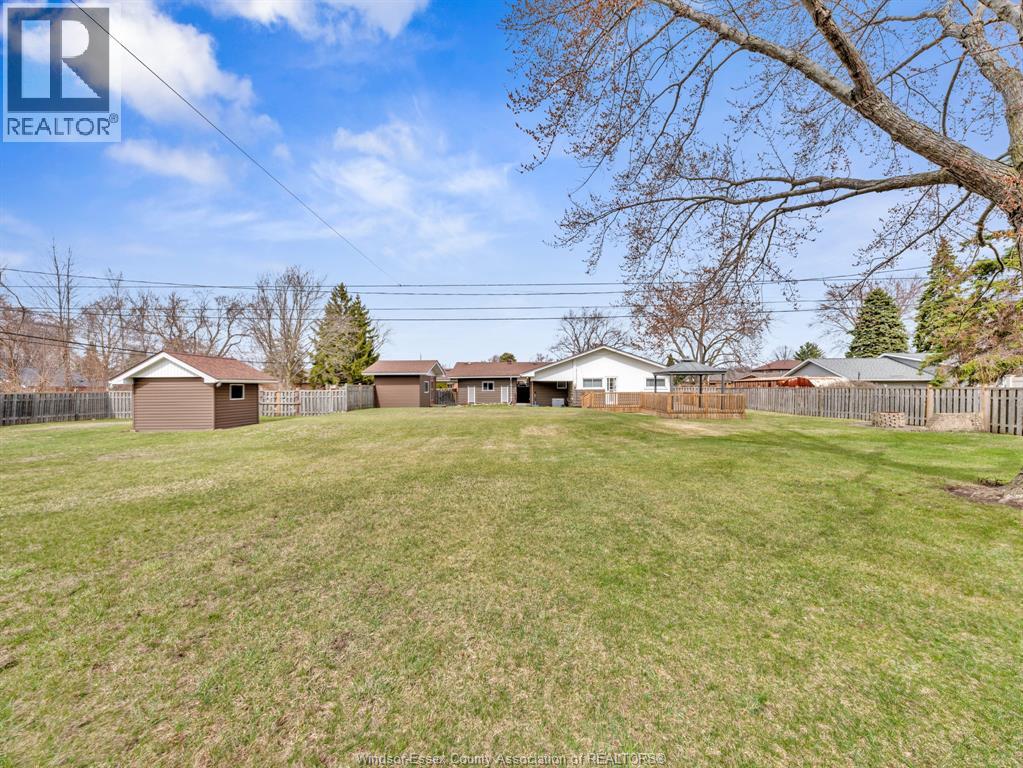180 ELSWORTH - Image 35