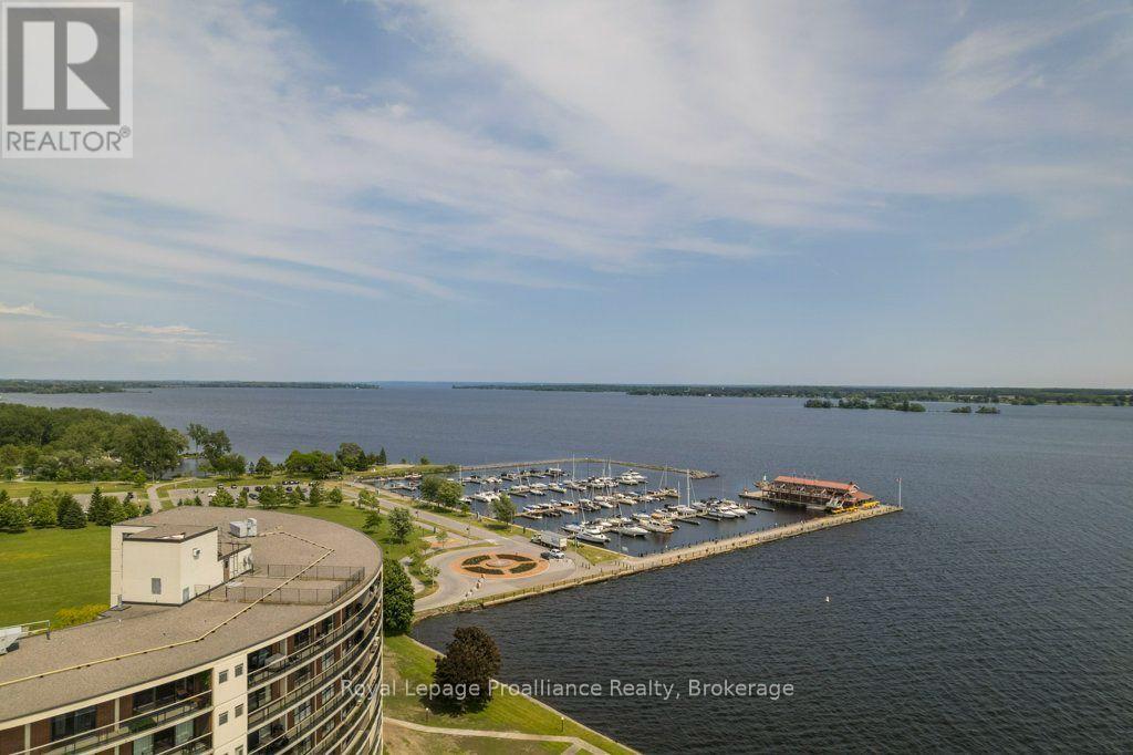 #401 2 SOUTH FRONT STREET - Image 48