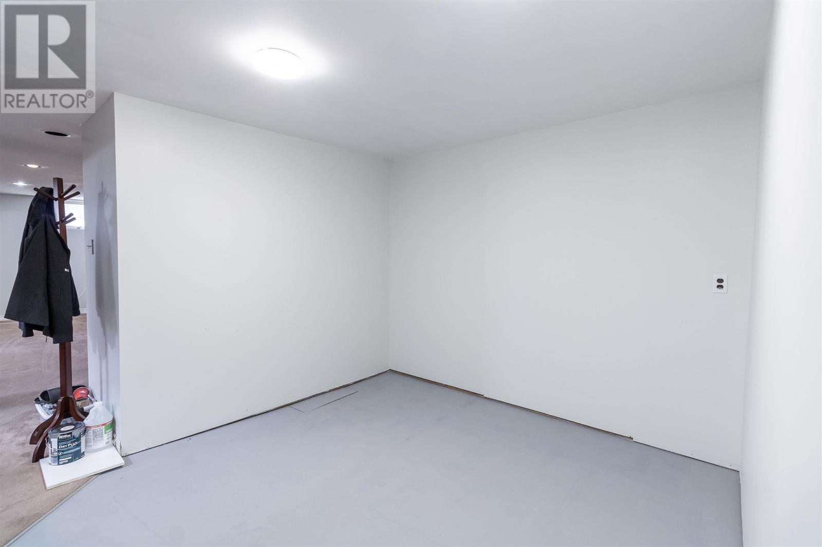 636 Cooper ST - Image 23