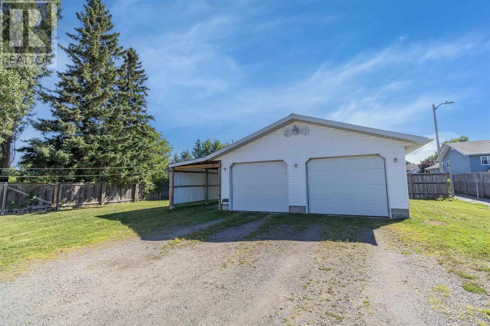 636 Cooper ST - Image 26