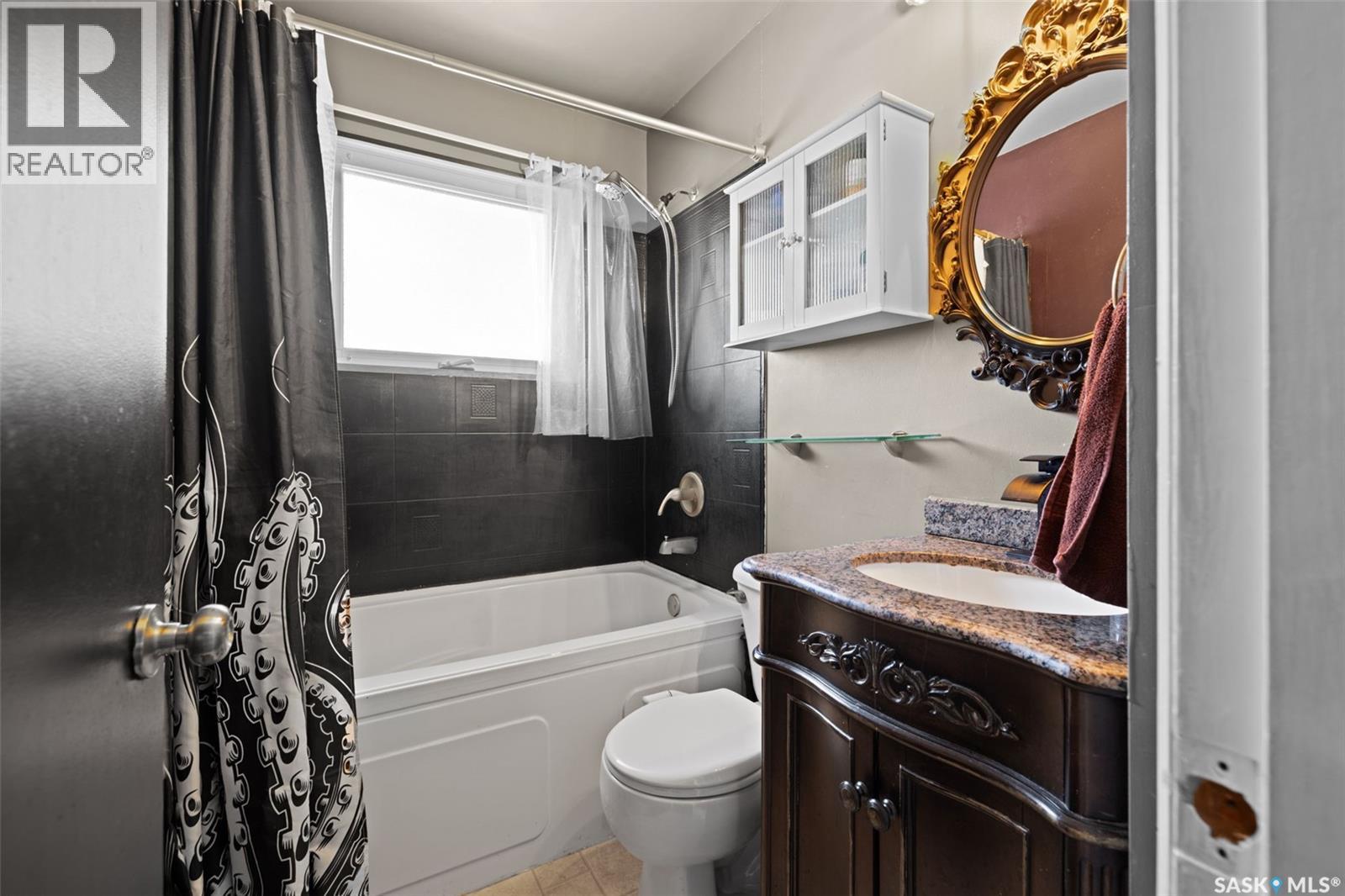 520 Montague STREET - Image 7