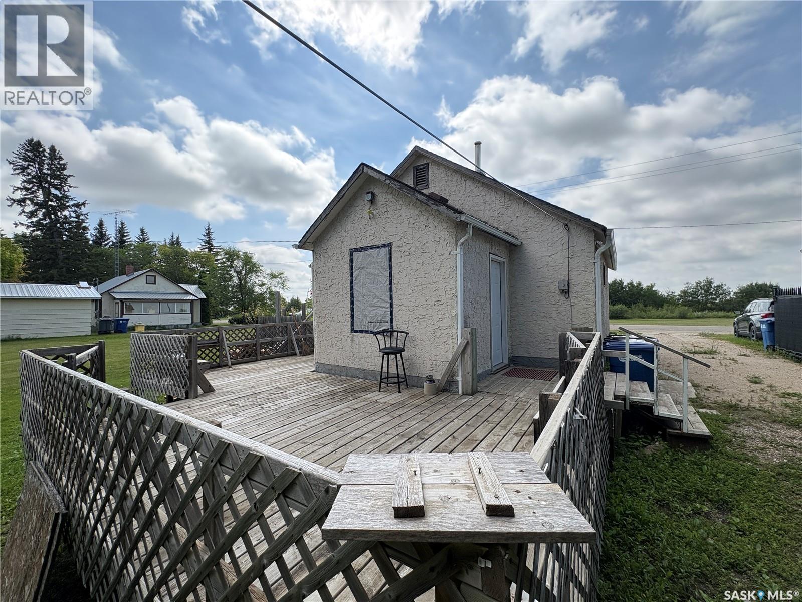 408 1st AVENUE, Spy Hill, Saskatchewan, S0A3W0, Spy Hill, Saskatchewan — photo 3 of 5