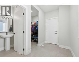 74 Alpine Gardens SW - photo 18