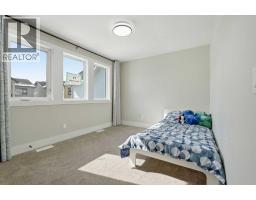 74 Alpine Gardens SW - photo 34