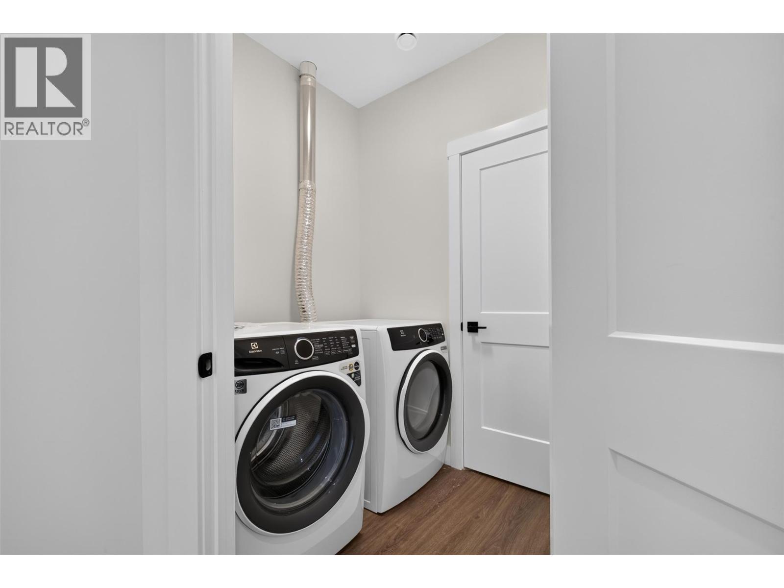 #52 4926 Timber Ridge Road - Image 27