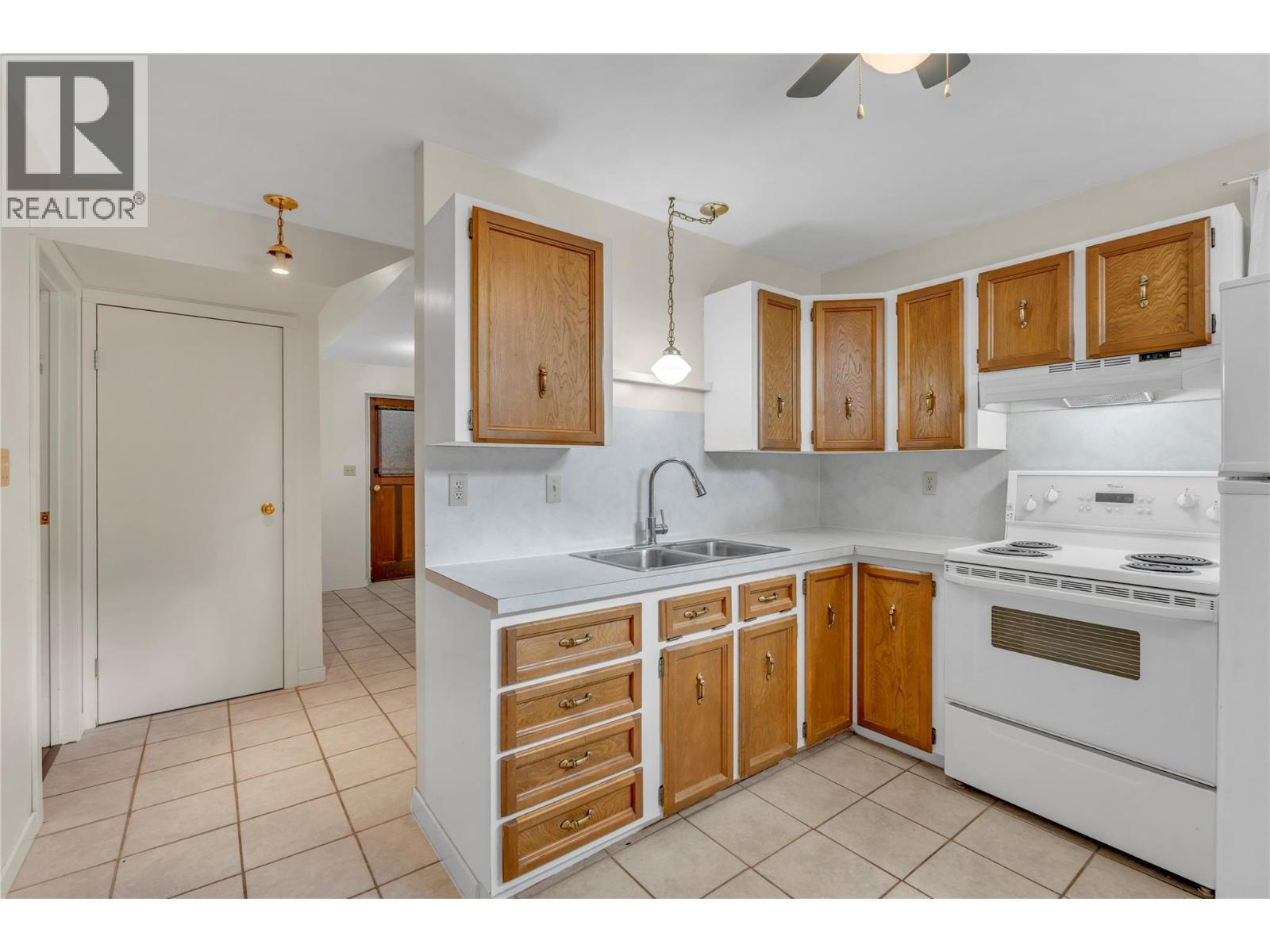  158 Glen Place Other, Penticton