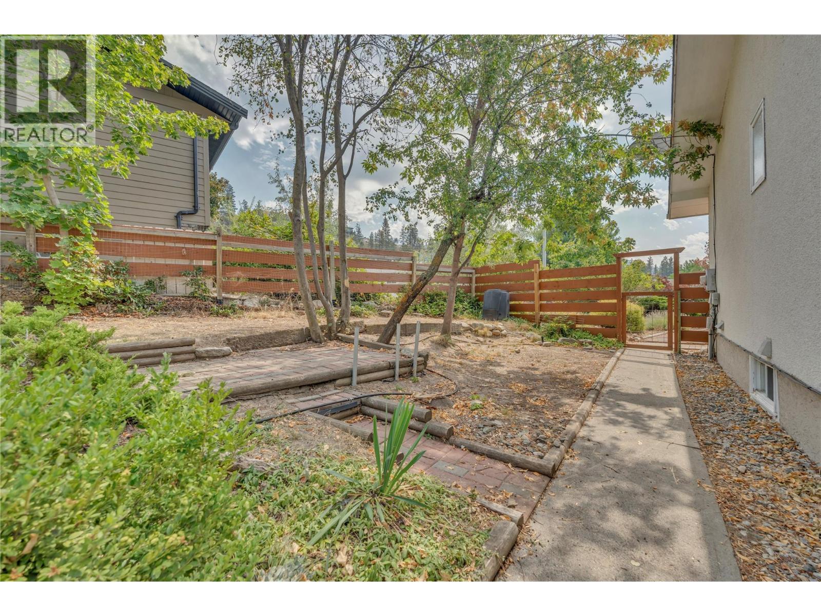 158 Glen Place Other, Penticton