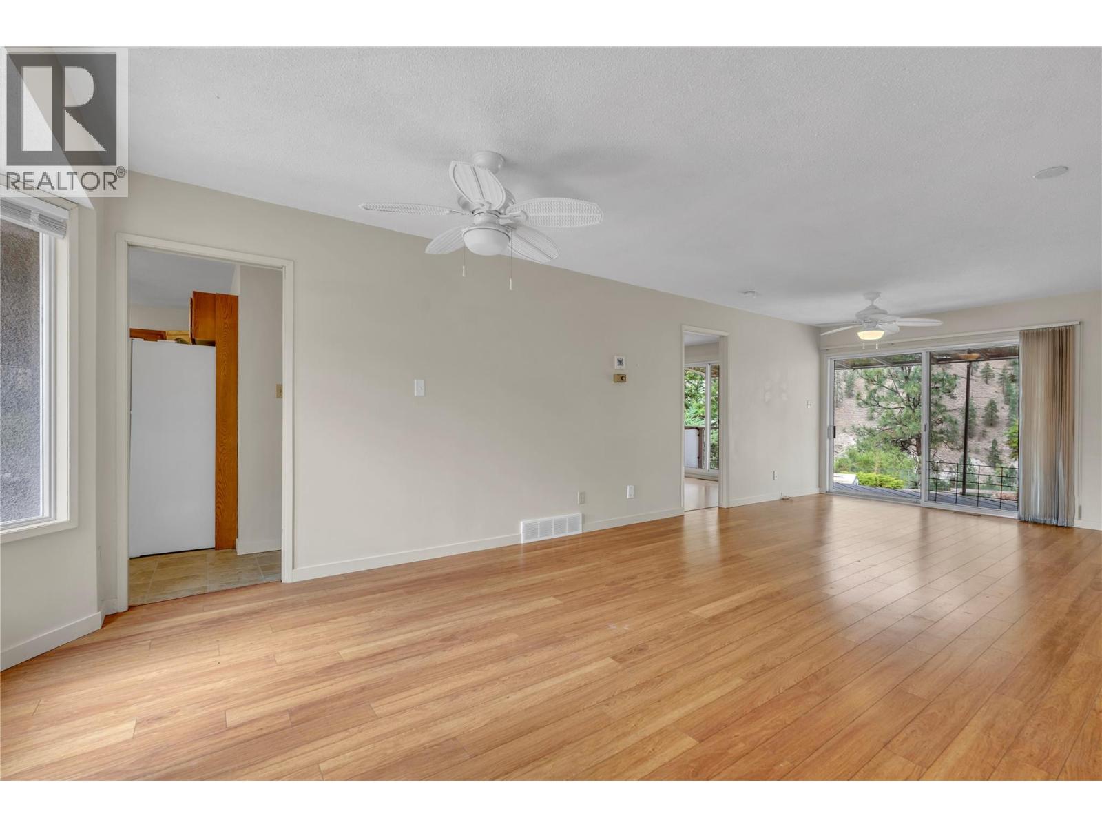 158 Glen Place - 5