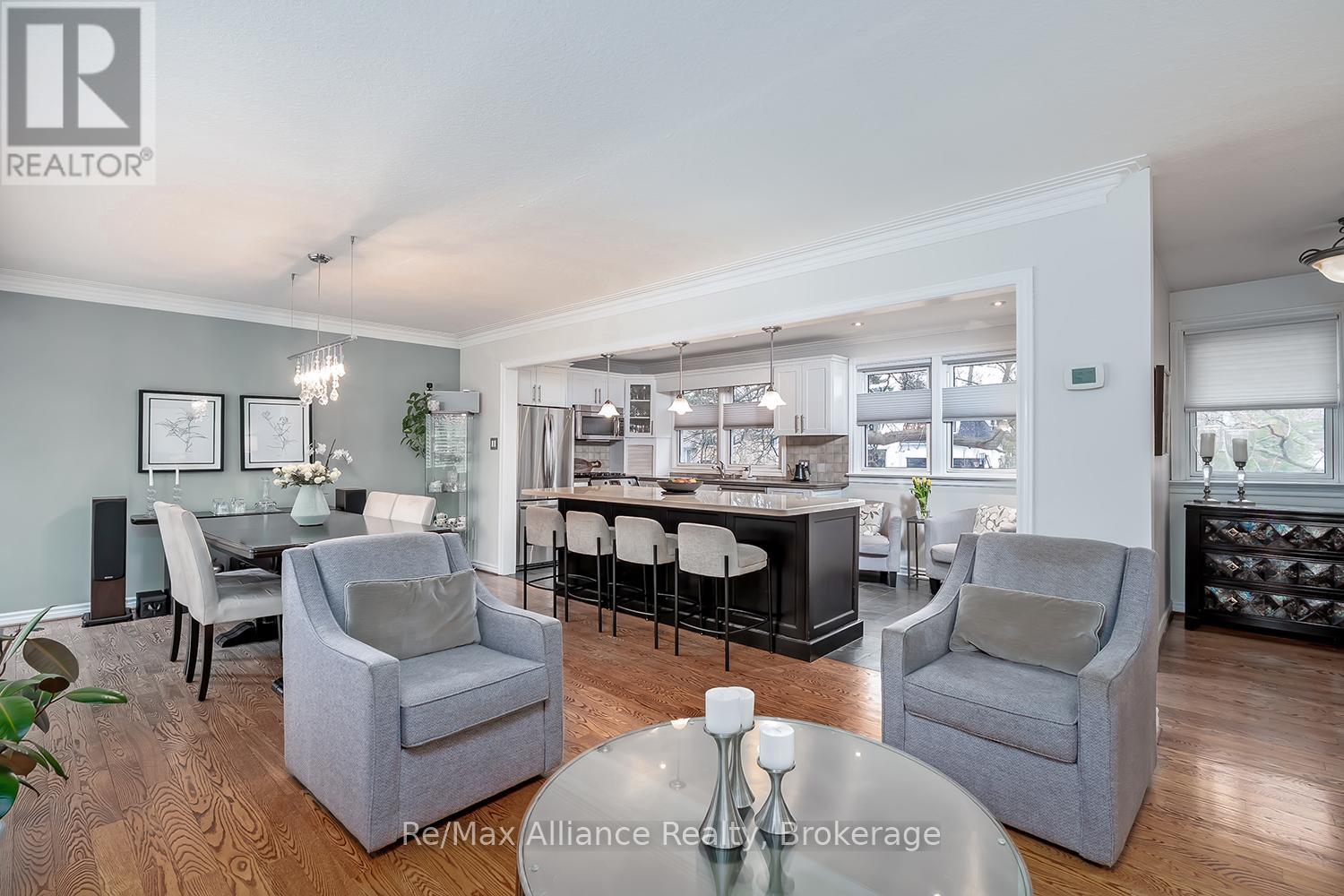183 WESTMINSTER DRIVE - 22