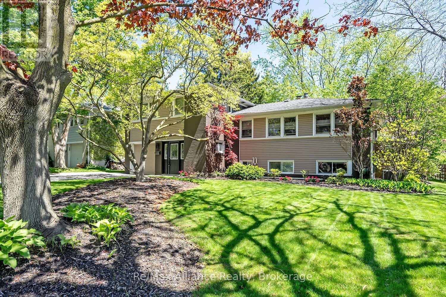 183 WESTMINSTER DRIVE - Image 3