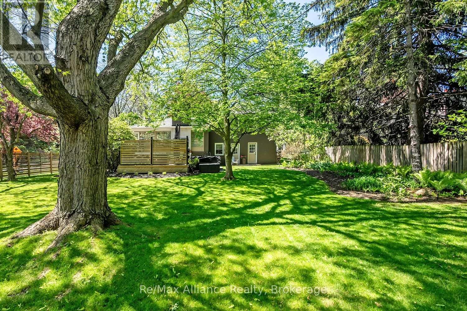 183 WESTMINSTER DRIVE - 43