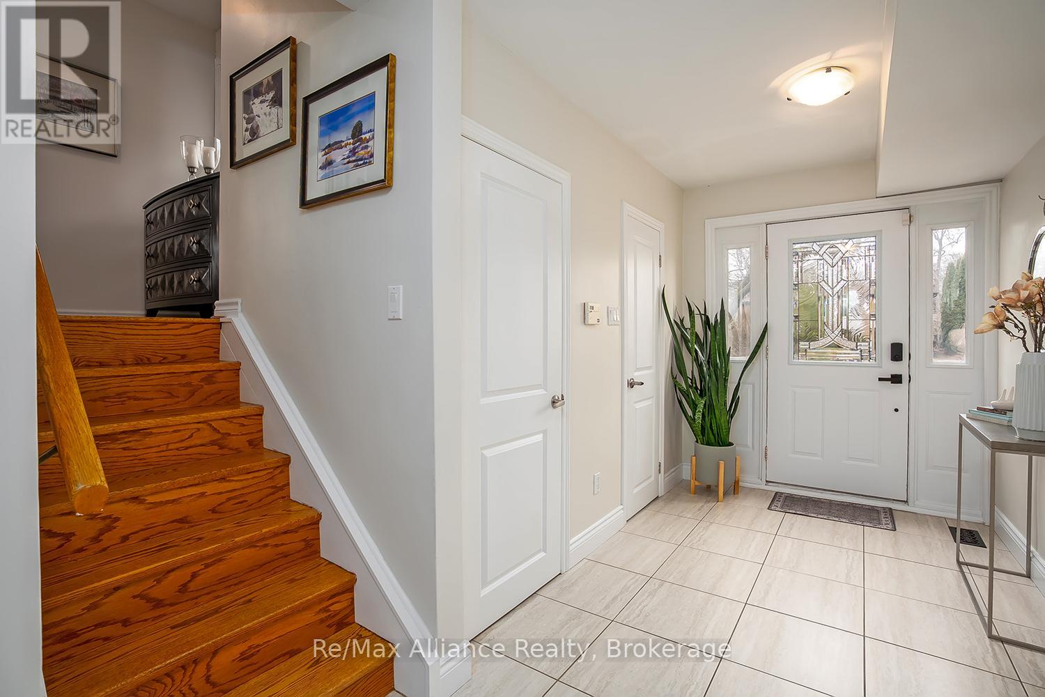 183 WESTMINSTER DRIVE - Image 6