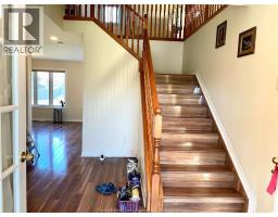 4pc Ensuite bath - 729 Donjon Court, Windsor, ON N9G2W3 Photo 9