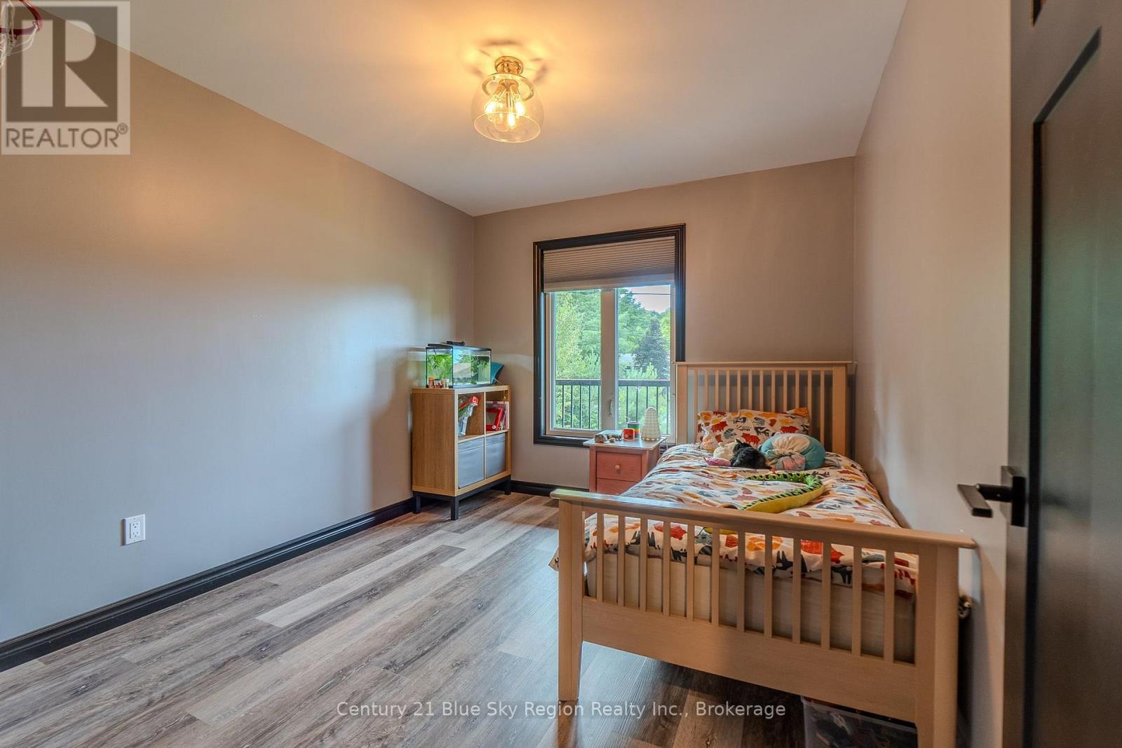 39 TUPPER DRIVE - 18