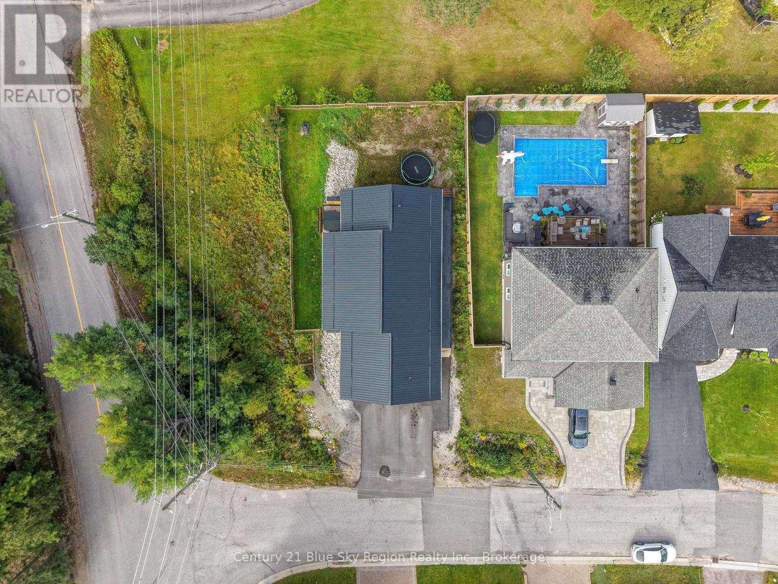39 TUPPER DRIVE - 43