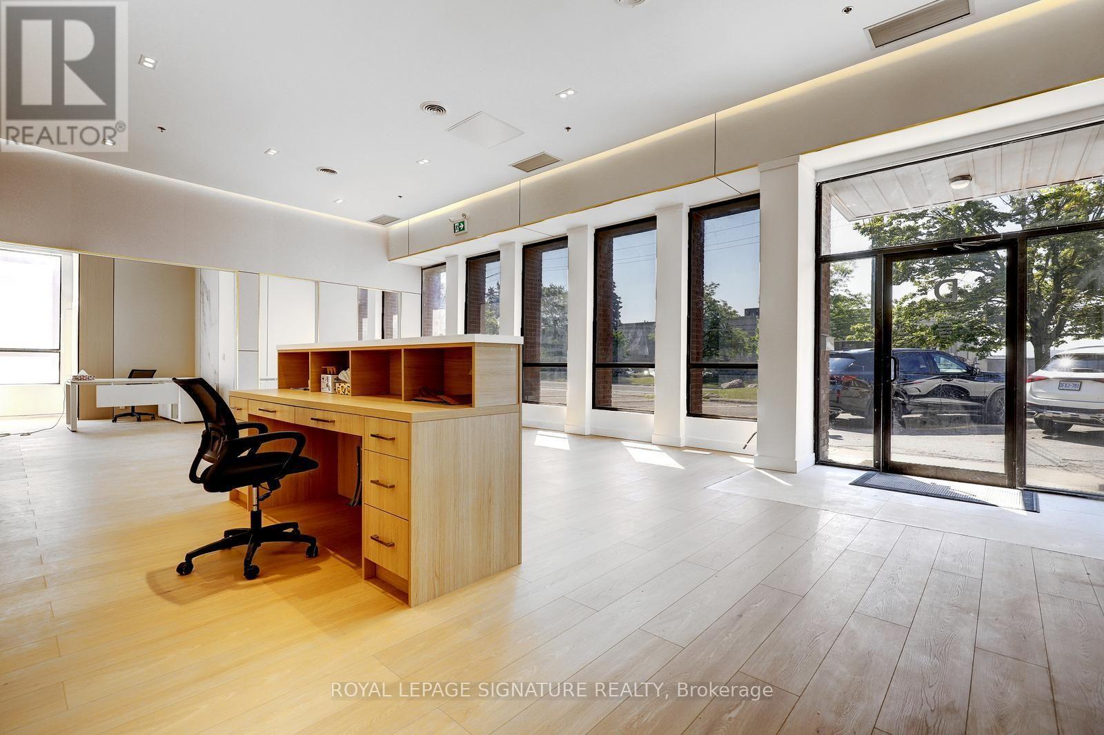 #D 310 Steelcase Road East, Markham (Milliken Mills West), Ontario, L3R1G2, Markham (Milliken Mills West), Ontario — photo 3 of 5