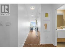 3307 - 21 Iceboat Terrace, Toronto, ON M5V4A9 Photo 8