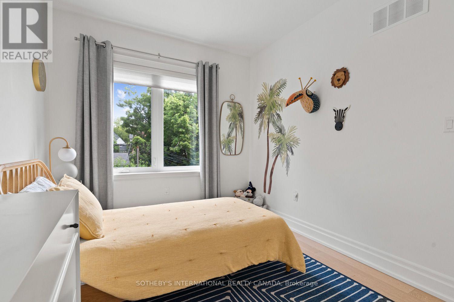 177 ARLINGTON AVENUE - 34
