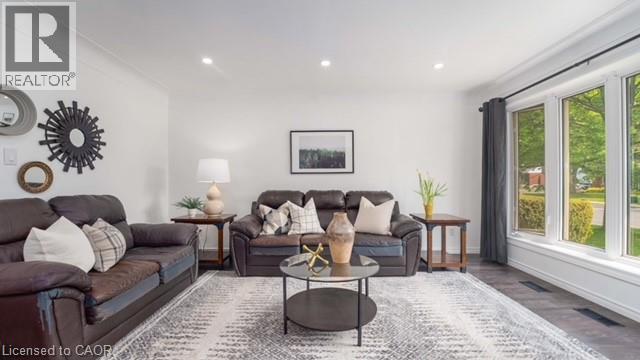 48 MCDONALD Avenue Unit# UPPER — photo 2